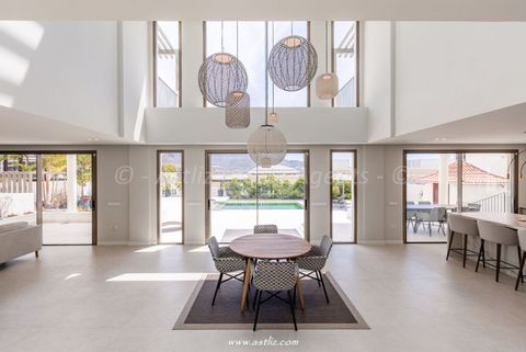 Villa en venta en Adeje