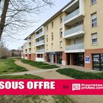 Appartement T3 Lumineux au Dernier Étage avec Balcon