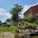 Rare maison en bois de 146 M2 avec jardin et piscine