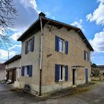 Maison de caractère avec garage au cœur d'un hameau