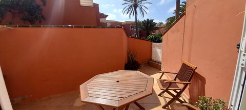 Great house on two levels with a double terrace in Residencial Las dunas. The complex is located near the El Campanario shopping center where you can find the supermarket, shops, bars and restaurants. Just a few kilometers from the beach of the Natur...