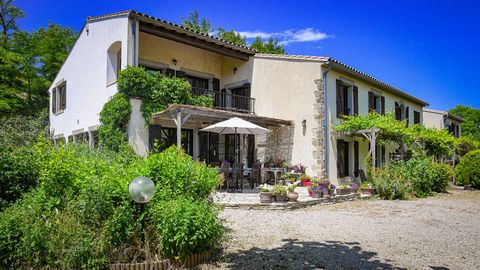 Located on the edge of a pretty wine-growing village near Limoux, a property consisting of 4 large renovated winegrower houses, garage and an artist's studio. We have a total of 16 bedrooms, 4 fitted kitchens, 10 bathrooms, several lounges, large rec...