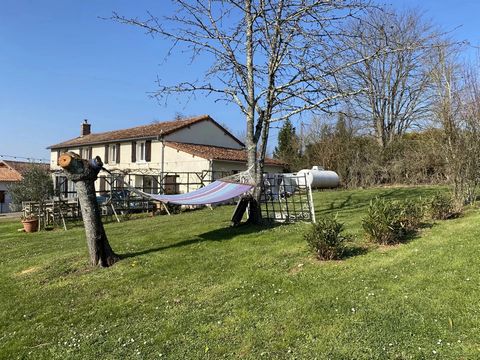 EXCLUSIVE TO BEAUX VILLAGES! This fabulous home, located close to Nanteuil and Verteuil has much to offer as a holiday or family home. The large kitchen and hub of the house creates a warmth for family living. The large log burner, fabulous in the wi...