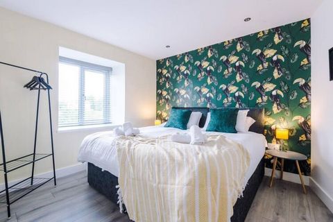 ★Sojo Stay Short Lets & Serviced Accommodation Eccles★ Whether you're staying for a week, a month, or longer, our property is the perfect choice for families, friends, groups, business travellers & contractors alike. ★ Book now and experience the con...