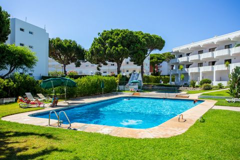 If staying in the heart of the Algarve seems impossible, we are here to tell you that's is wrong. This apartment in Albufeira is an ideal accommodation for what you are looking for. In addition, another advantage is the short distance to many cultura...