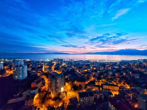 I offer newly renovated apartment in Rijeka with sky and sea view, on 18th floor. Apartmant has one bedroom, living room, fully equiped kitchen, long hallway, balcony, bathroom with washing machine and dryer. Free public parking around building.