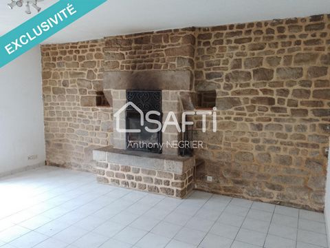 Located in Chanu (61800), this terraced house enjoys a pleasant environment, offering its inhabitants the tranquility of a city on a human scale with all services nearby. The presence of optical fiber ensures optimal connectivity for everyday communi...