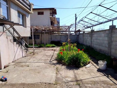 NEW HOME 1 offers a house for sale the village of Slanchevo. Through the land of Sunny, south of the village itself, pass highway Hemus and Republican road I-2. ONLY 15 MINUTES ON THE HIGHWAY TO VARNA. The village is directly connected to them, as we...