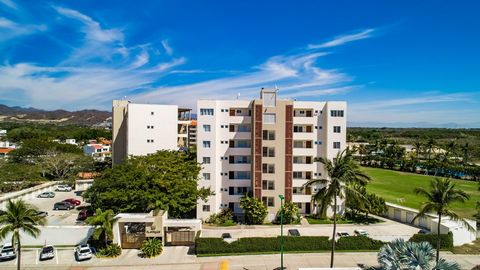 About 38 Paseo De Los Flamingos 4f Flamingos Sport Peaceful 4th floor condo overlooking an ancient Parota tree mountains pool and gardens. 2 bedroom 2 bathroom North facing condo with high ceilings and flow through breeze keeps it pleasantly cooler. ...