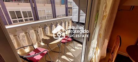 ALQUILER PROTEGIDA REAL ESTATE offers you an exterior home to move into consisting of a living room, two bedrooms, two bathrooms, kitchen and terrace, located minutes from the beach. Aluminium exterior carpentry with sliding leaves with double glazin...