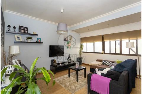 T2 in Lavradio I present you this fantastic T2 rch in the lavradio council of barreiro . This T2 has a gross area of 60m2. The property is very cozy and is very well located. It was completely refurbished in the year 2020. The property has a very tas...