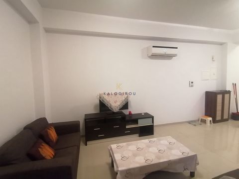 Located in Larnaca. Sea view,two bedrooms apartment for rent in Faneromeni area, Larnaca. This is a very well maintained property and offers both panoramic City View and Sea View. Close to Larnaca Town Centre, Makenzy Beach, Fishing Marina, the Prome...