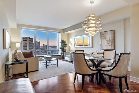Welcome to the epitome of ultra-luxury living at The Four Seasons Residences, No. 36E This breathtaking property floating high above the City's Union Square enjoys unparalleled views sweeping from the Golden Gate Bridge to the gleaming towers of the ...