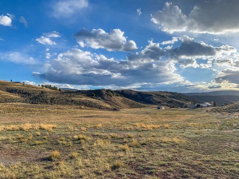 Nestled just outside of Gunnison lies a hidden, 80 acre oasis with BLM on 3 sides, where the natural contours of the land gently funnel wildlife into the Hillside Haven. Here, a comfortable homestead awaits with sub irrigated meadows and rolling hill...