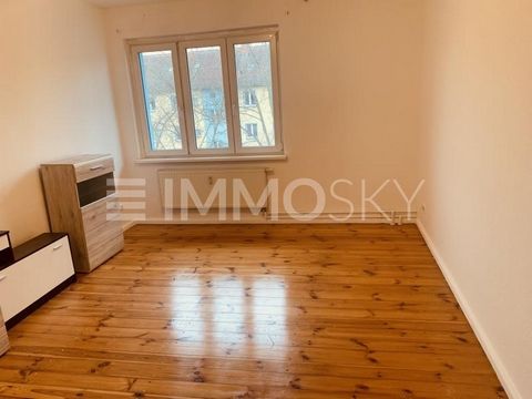 Are you looking for an attractive investment in the future? This beautiful and vacant 3-room apartment is perfect for renting out as an investment for a family, a couple or a student flatshare. Vacant with immediate effect and in a quiet, green and f...