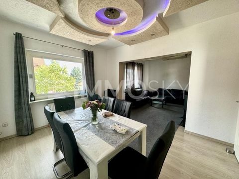 Immeuble d’appartements individuels dans le centre de Bad Nenndorf !! Bienvenue dans ce charmant immeuble d’appartements au cœur de Bad Nenndorf. Avec une surface habitable impressionnante de 239 m² sur un terrain généreux de 600 m², cette propriété ...