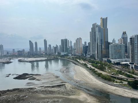 Beautiful apartment located in Paitilla, with ocean view Close to Synagogue, with Shabbat elevator, Close to Cinta Costera Park and Paitilla Park facing the sea. Spacious 352m2 apartment in Golden Palace Tower Marble floor finishes in the social area...