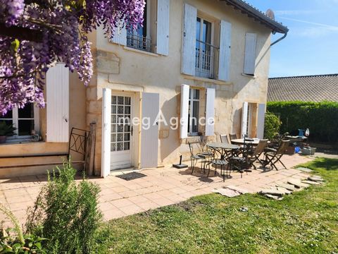 Maison 7 pièces de 250m²