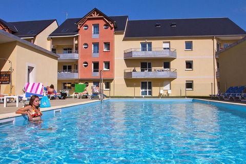 Only 100 m from the fishing port and 200 m from the small beach! The bright and friendly furnished accommodations are located in a three-storey building that surrounds the courtyard with a communal outdoor pool. Located between Utah and Omaha Beach, ...