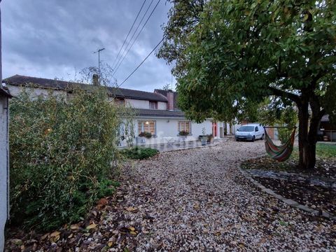 Dpt Yonne (89), à vendre VERON maison P6 260 m² -4 Chambres Terrain de 1 300,00 m²