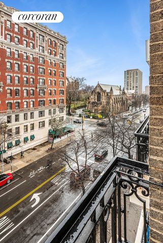 1 BR Condo, Blocks to Columbia in a full-service, pre-war doorman building. Formal Entry foyer with a large coat closet. Large living room centered with a decorative fire place, a double floor to ceiling glass doors open directly to a historic Juliet...
