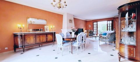 A vendre 649.000€ Maison traditionnelle 165m²