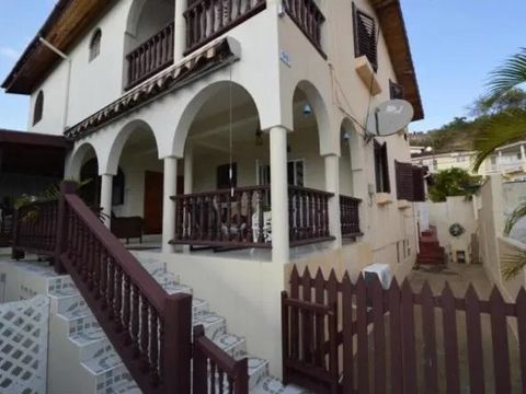This wonderful property offers 6 bedrooms and 7 bathrooms which can be split into 4 individual apartments if needed. Heywoods 89 and 90 is situated in the residential development of Heywoods Estates on the northern side of Barbados. The main house fe...