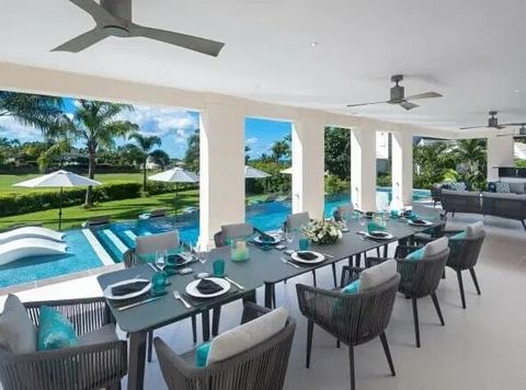 Seaduced' to wysokiej jakości, specjalnie zbudowana, oszałamiająca willa z 5 sypialniami / 7 łazienkami, idealnie położona z widokiem na 16. tor wodny znanego na całym świecie pola golfowego Royal Westmoreland na Barbadosie. Ta wyjątkowa, architekton...