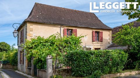 A18981BD24 - Village house, great possibilities via a renovation project. Information about risks to which this property is exposed is available on the Géorisques website : https:// ...