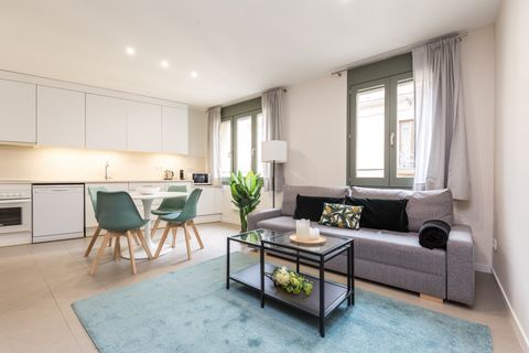 This cozy and spacious apartment is located in the Born neighborhood. An apartment that has 45m2, large living room, open kitchen, 1 bedroom and 1 bathroom. The main bedroom has a double bed. The apartment has a double sofa bed ideal for visitors. Th...