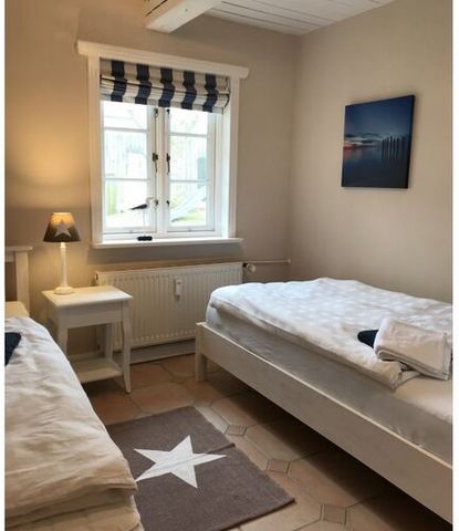 Our holiday apartment under thatch has 2 bedrooms and a large new living-dining kitchen including washing machine. Look forward to your holiday with a beach chair, WiFi equipment, Smart TV/Netflix and a terrace on 65 square meters of living space in ...