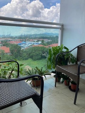 Located in the beautiful sector of Albrook, Canal area. Surrounded by forest area, with beautiful vegetation and fauna. With all the services available in the area: supermarkets, pharmacies, greengrocers, restaurants, mall, clinics, etc. Live in the ...