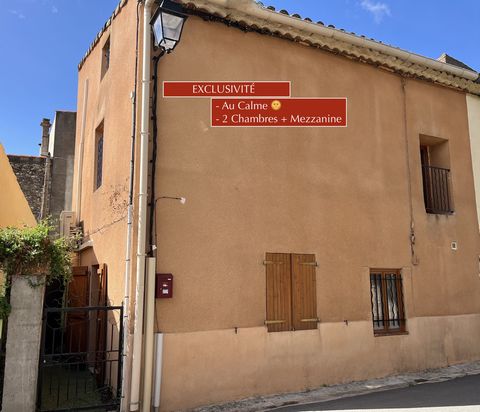 FOR SALE EXCLUSIVELY - In the charming Village of Usclas-d'Hérault, 3/4 room type house, on the ground floor with a beautiful mezzanine, with a useful floor area of 90 m2 including 70 m2 of living space for a ceiling height greater than 1.80m. Old re...