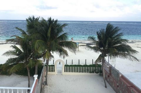 This property in Cancun Puerto Morelos gives you the opportunity to acquire a beachfront residence. At over 3000 square feet, the home maximizes ocean views and features an open-plan layout that opens up to the beach. The kitchen is fully equipped. T...