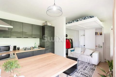 Ref 68086AF: IN ANNECY, route du Périmétrie, beautiful studio fully furnished and refreshed in 2023, located on the 2nd floor out of 6 with elevator. This studio consists of a living room opening onto a kitchen, all opening onto a south/west facing b...