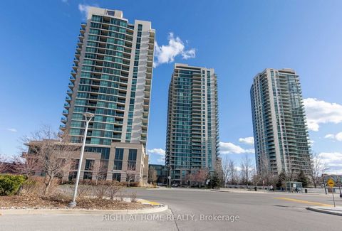 A must see! Discover the allure of this exceptional 2-bedroom, 2-bathroom corner unit boasting a breathtaking view of the Toronto skyline. Here are the top three reasons why you should make this your home: 1. ULTIMATE CONVENIENCE: Enjoy unparalleled ...
