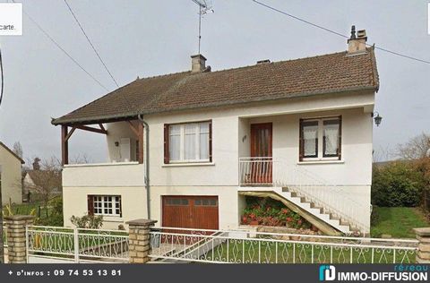 Mandate N°FRP156459 : House approximately 152 m2 including 5 room(s) - 2 bed-rooms - Garden : 1363 m2, Sight : Garden et voisinage. Built in 1970 - Equipement annex : Garden, Cour *, Terrace, Garage, Fireplace, Cellar - chauffage : gaz - MAKE AN OFFE...