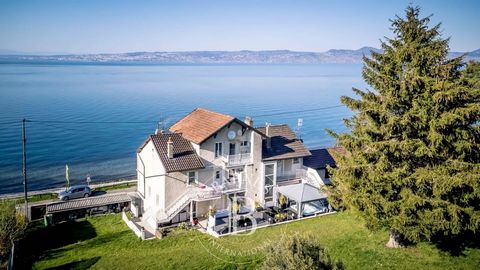 EXCLUSIVE RIGHTS - Near Évian-les-Bains, on the lake front, this 1910s house is built on 1 161 sqm of land with an exceptional lake view. Renovated and divided into 3 independent apartments, the property offers: On the ground floor, a type 4 duplex a...