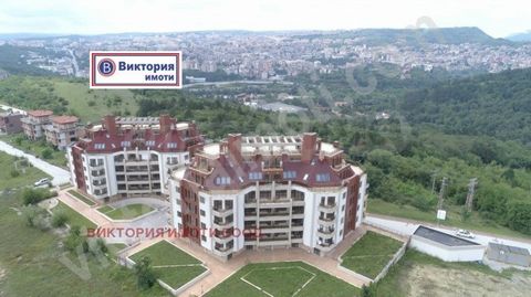 G. Veliko Tarnovo , Tarnovo Hills The team of Victoria Properties offers its clients a garage for sale in Veliko Tarnovo Hills. It is located in the first block, at the beginning of the row, and is dry. Its area is 18 sq.m. Comfortable space in front...