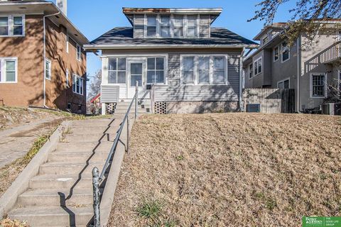 Lisa Marie Zimmerman, M: ... , ... , ... - Charming 1.5-story near Bemis Park and Creighton University campus. Large bedroom on the main with additional flex room and 2 bedroom upstairs with 1/2 bath. Perfect for the first time home buyer or savvy in...