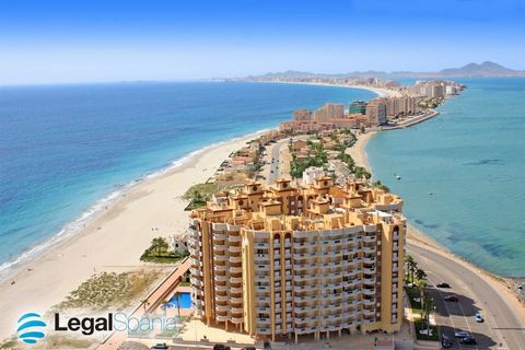 PLAYA PRÍNCIPE 4º 1361 ... ... ... FIRST LINE OF THE MAR MENOR!! It is a fantastic apartment with 3 bedrooms, 2 bathrooms, separate kitchen, entrance hall and living room. It has a large conservatory with great direct sea views. It is fully furnished...