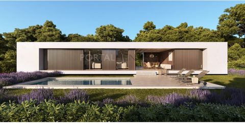 The exclusive Llar de Mar development enjoys both excellent interior and exterior spaces, gardens and a swimming pool. The plots of up to 1100 m2 include a swimming pool, solarium and landscaped gardens. Homes of 182 m2 made up of 4 double bedrooms e...