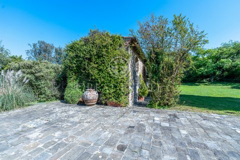 Just 5 minutes from Poggio Imperiale and 15 minutes from the historic center of Florence, this beautiful stone farmhouse stands free on all four sides, boasting a guest house, garden, and olive grove. A brief stretch of private road leads to the main...