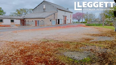 A28423SHA86 - The ensemble of old farm buildings offers an excellent homestead or business opportunity. Comprising of an old farmhouse for renovation, a large attached barn, small outbuildings, an old pigsty, a hangar and longere set in a large court...