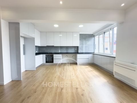 We present this incredible 3 bedroom flat, completely renovated from the plumbing and sewers, providing you with a modern and comfortable residence. The kitchen in Openspace with the Living Room offers a perfect environment for socialising and entert...