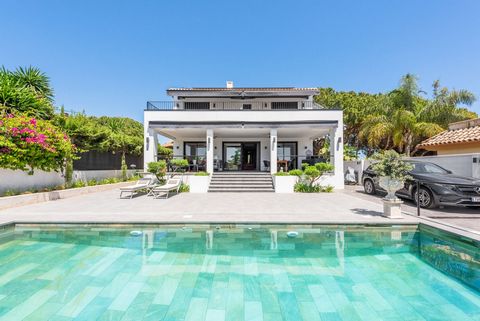 Available from 1st September 2024. This stunning, well designed and presented detached villa is located in the sought after area of Rio Real, Marbella, only a 5 minute drive to the beach and Marbella centre. It enjoys sea views and an open outlook fr...