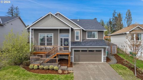 Sitting pretty in the hills of Vernonia, this one has great views. Enjoy the deck out front, or the covered deck out back. Sizeable entry leads you to an open concept living room. Large Primary bedroom with vaulted ceiling and spacious ensuite bathro...