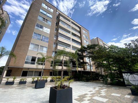 Sale Apartment in exclusive residential complex in Pance, South of Cali. It has 4 towers of 8 floors and each floor with 4 apartments. Strategic location, will allow you and your family to enjoy the tranquility of living close to everything; schools,...