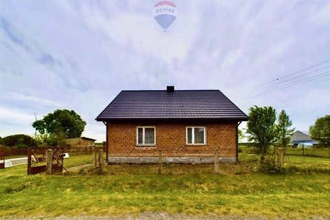 ❗❗ THE AGENCY'S REMUNERATION IS COVERED BY THE OWNER OF THE PROPERTY ❗❗ We present to you an offer for the sale of a land property developed with a detached house with farm buildings, located in the village of Dąbrówki Kobylańskie 3, Rusiec commune, ...