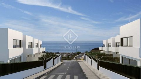 Lucas Fox presents the new build development Meraki, in Rincón de la Victoria, just 5 minutes from the sea. It offers this exclusive four-bedroom semi-detached property of 290 m², ready to be delivered in 2024. It has a private garden and the possibi...